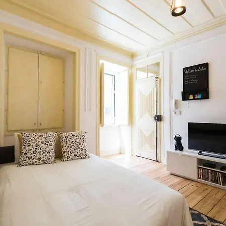 Ola Lisbon - Rato I Apartment Exterior photo