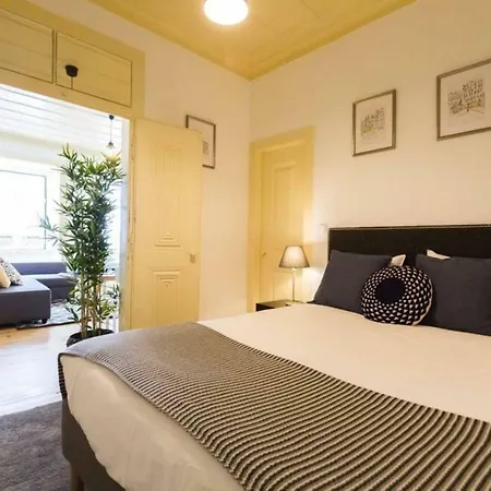 Ola Lisbon - Rato I Apartment Exterior photo